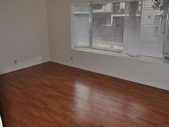 2nd image of 3693 Waterbury Ct