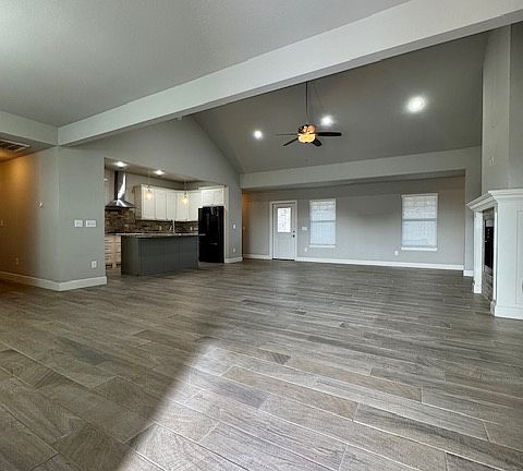 3rd image of 4608 Plumley Ave