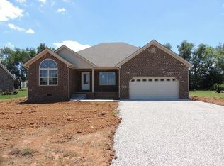222 Emerald Way, Smiths Grove, KY 42171