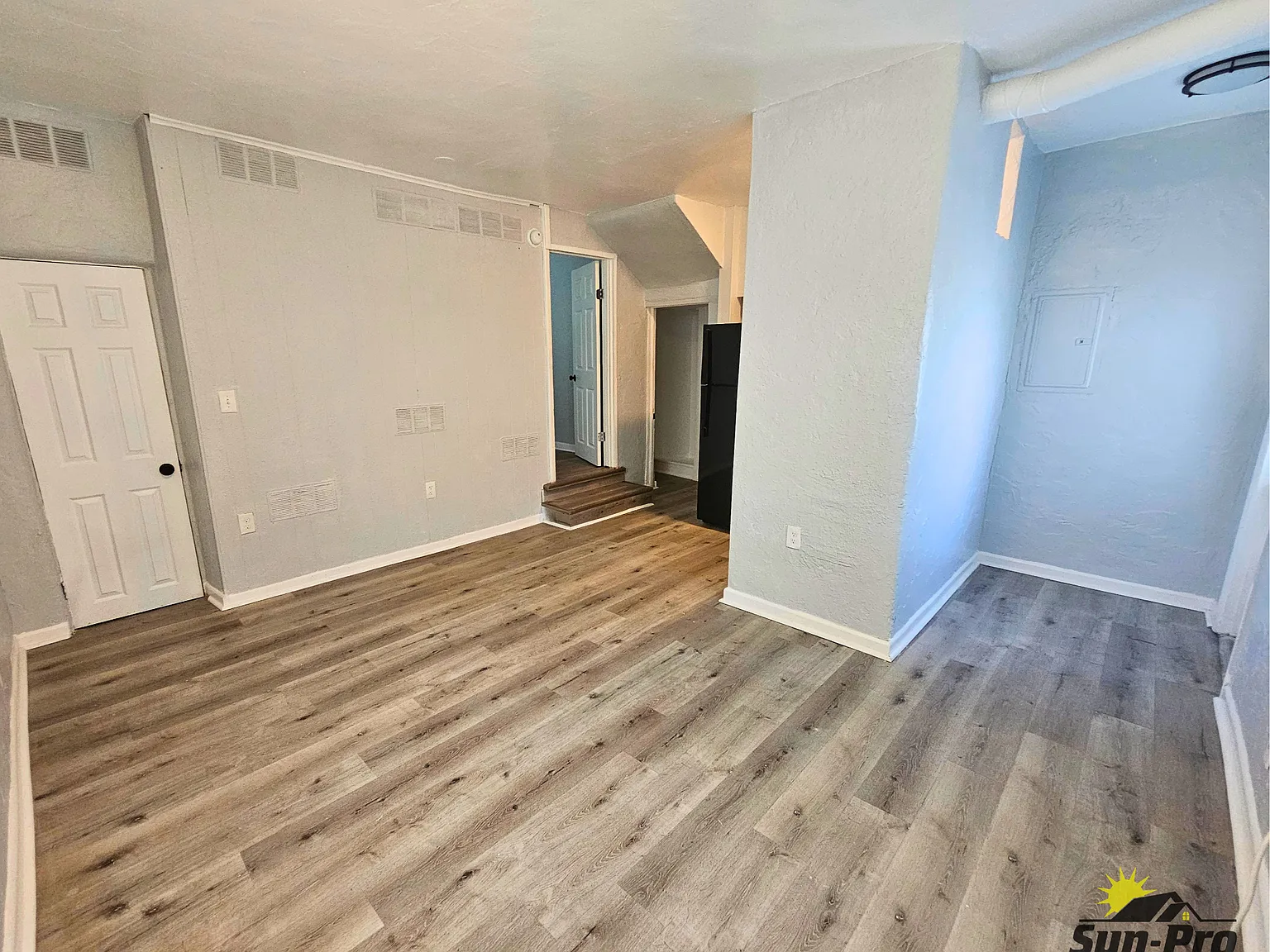 1 bed, 1.0 bath, $950 — Photo 2