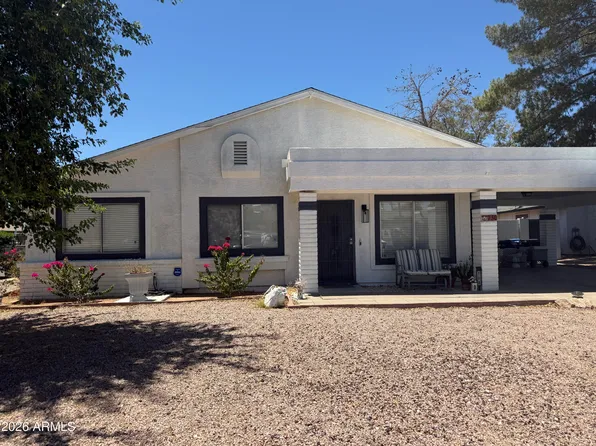 730 S WHITING Circle, Mesa, AZ 85204