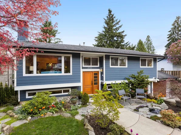 2983 Surf Cres, Coquitlam, BC V3C 3S7