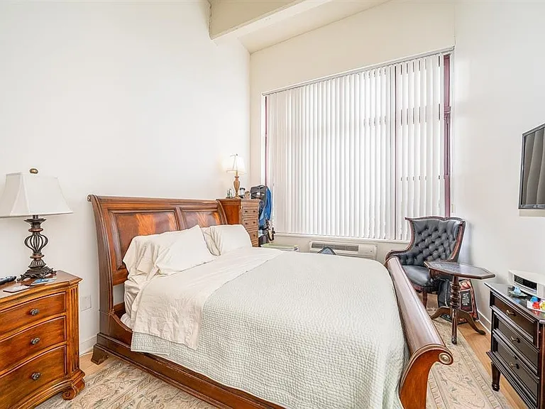 1500 Washington St #12D — Photo 16