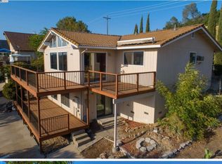 591 Poker Flat Rd, Copperopolis, CA 95228