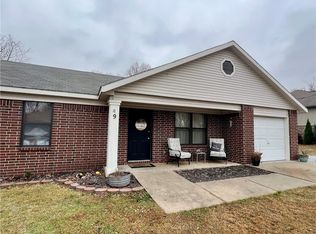 9 Hartlepool Dr, Bella Vista, AR 72715