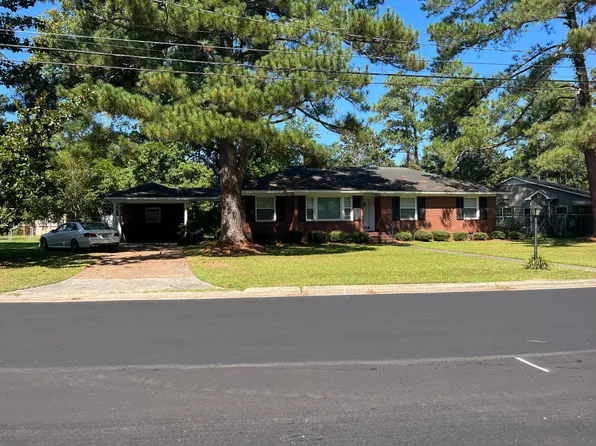 1306 Ragsdale Rd, Greenville, NC 27858