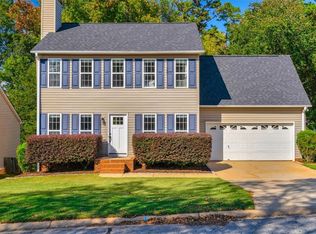341 Riverside Chase Cir, Greer, SC 29650