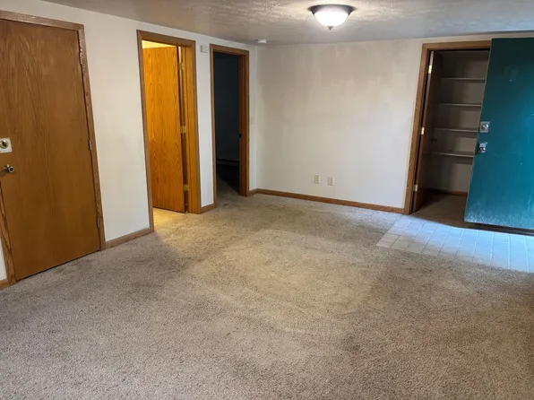 1300 S Cornelia, 1300 S Cornelia St #3408-1/2, Sioux City, IA 51106