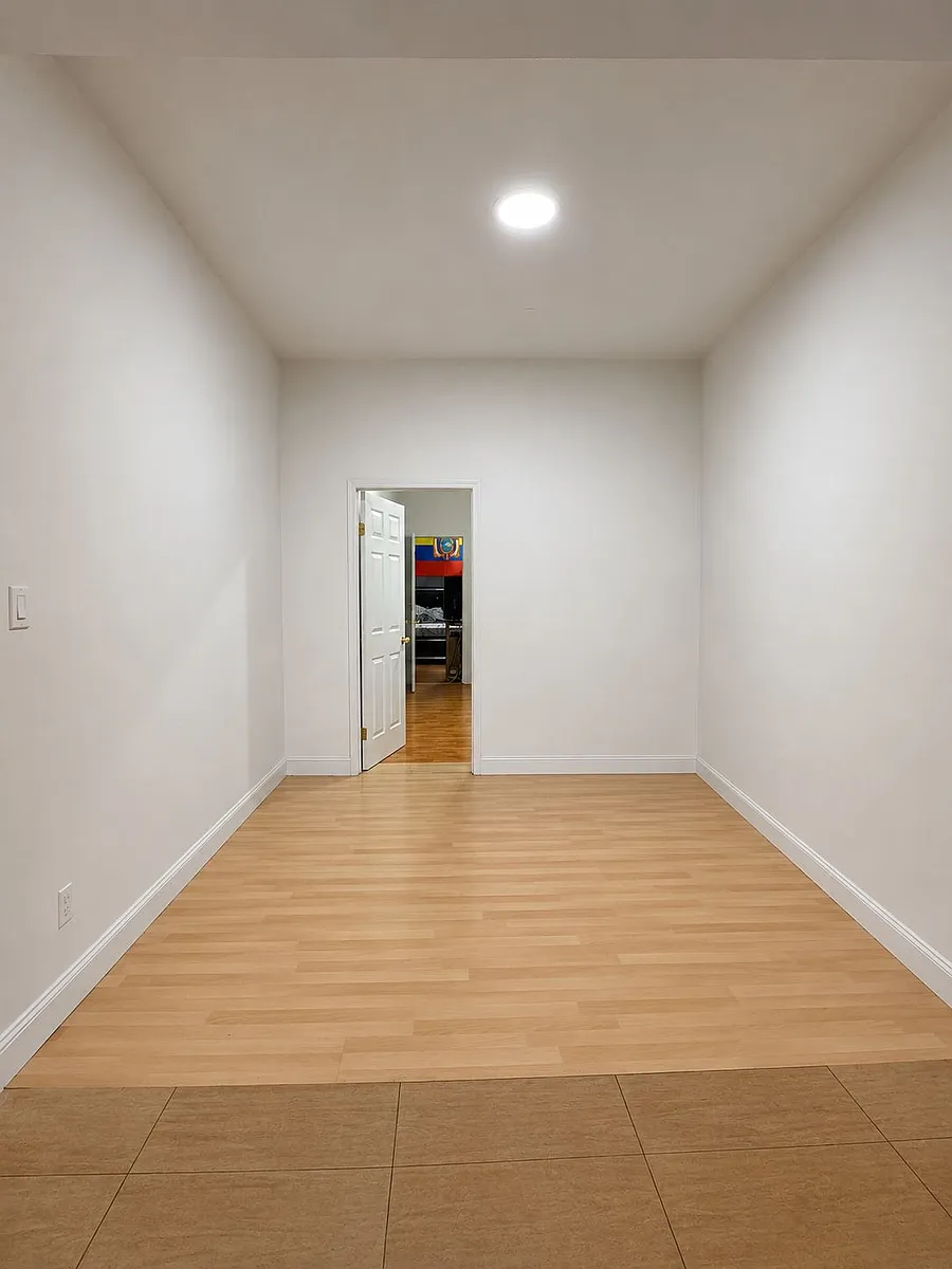 Building Photo - 313 Onderdonk Ave #1F