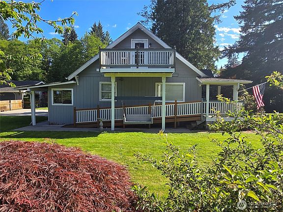 3rd image of 21911 123rd Avenue NE