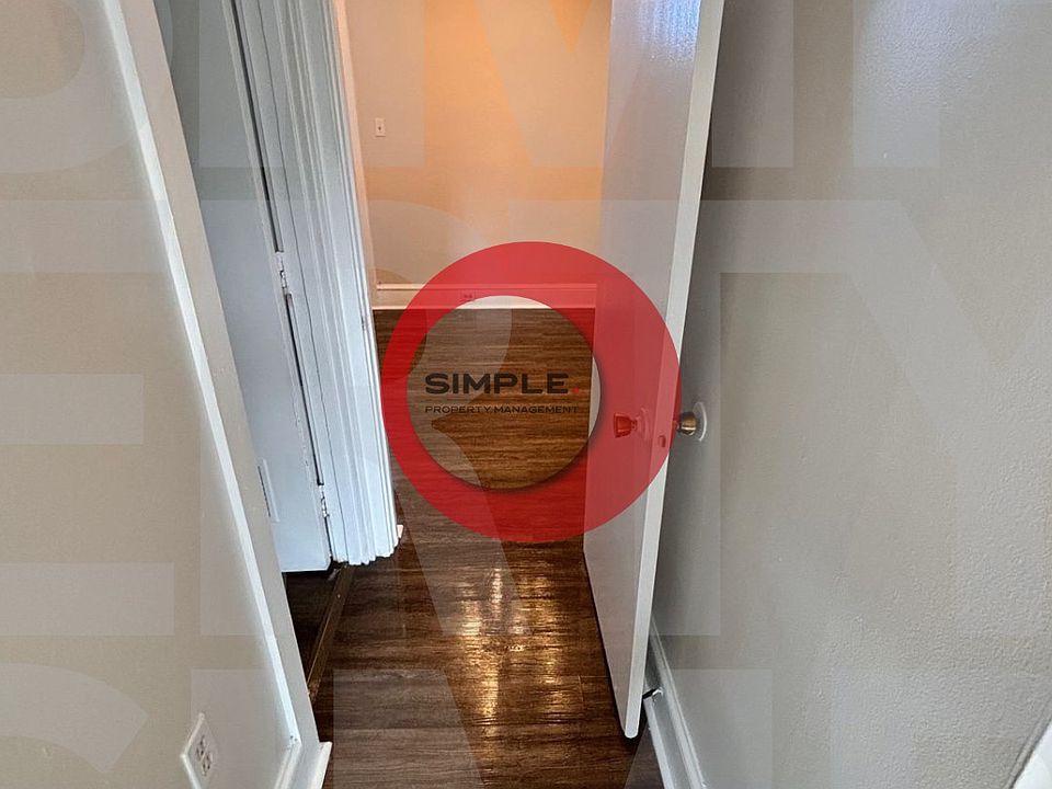 2nd image of 340 N 5th St #5