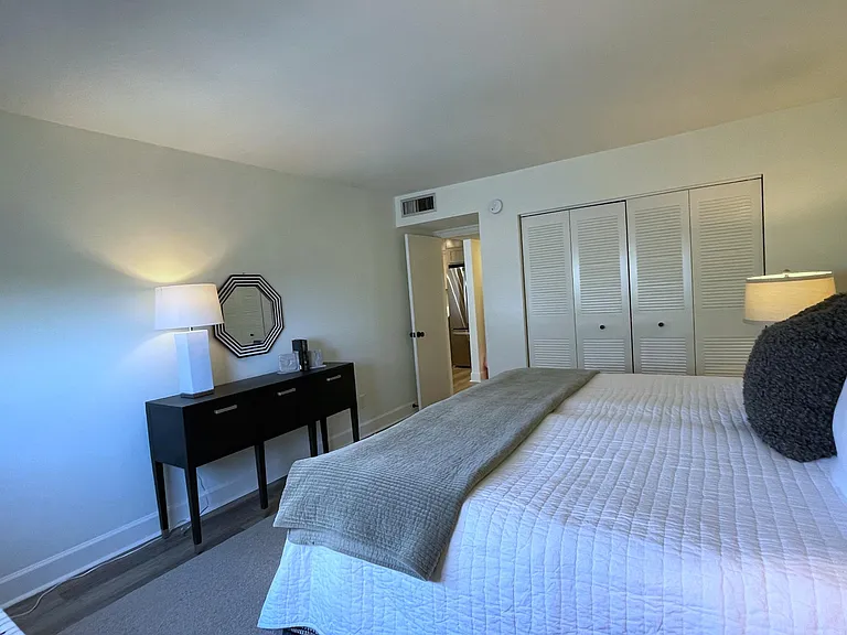 2625 Highland Ave S #503 — Photo 13