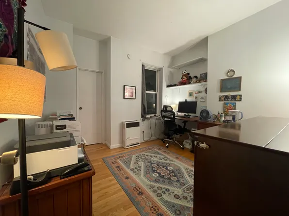 264 9th Street image 8 of 8