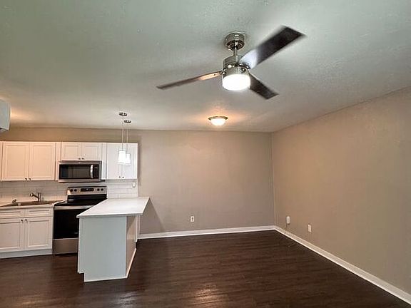 2nd image of 1617 N Jefferson Ave Unit 3