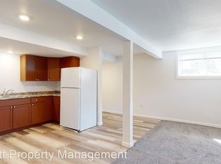 820 6th St #11082111, Nevada, IA 50201