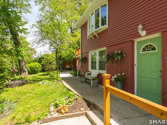 4th image of 675 Bradley Street