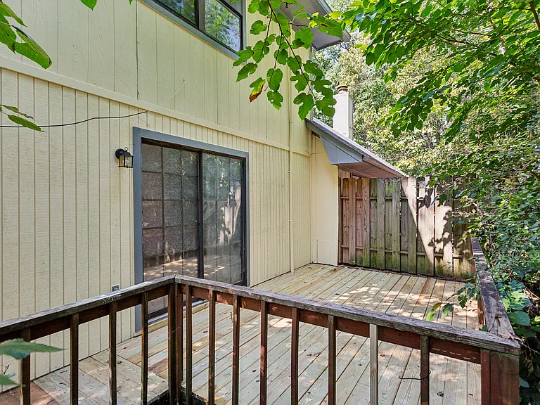 1281 Creekside Ct SE — Photo 25