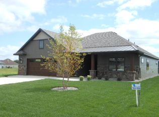 1904 River Links Dr, Cold Spring, MN 56320