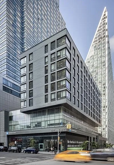 600 W 58th St #6G — Photo 14