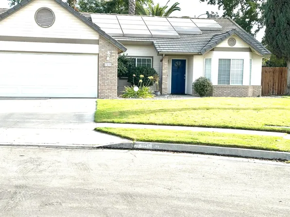 785 Heath Court, Lemoore, CA 93245