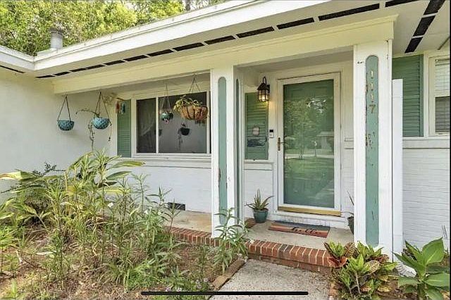 1st image of 1117 Beachum Dr