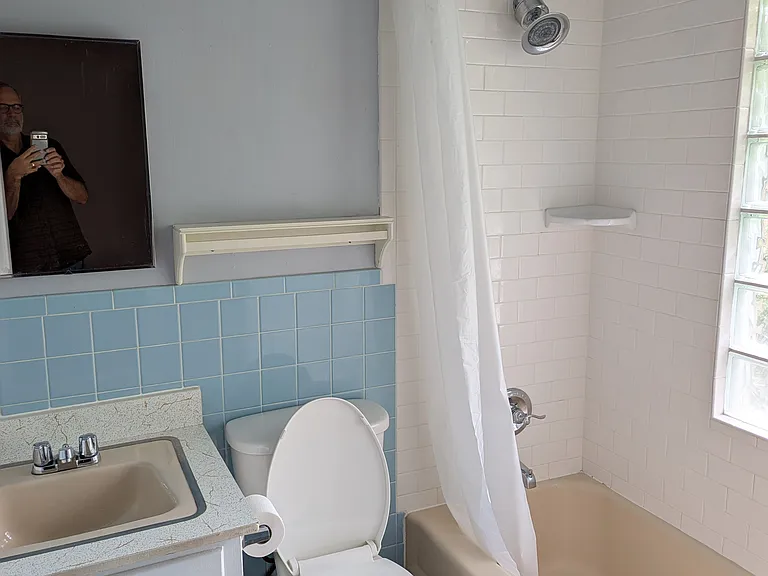 Bathroom with Bedroom 1