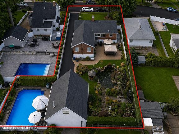 2nd image of 104 Howton Ave