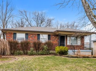 3402 Pineland Dr, Louisville, KY 40219