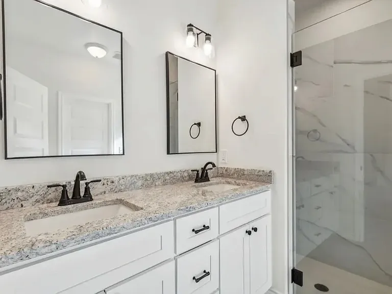 2500 Houston Dr — Photo 8