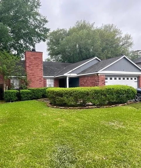 11223 Willow Field Dr — Photo 1
