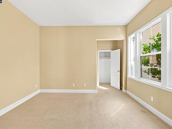 5th image of 5193 Crystyl Ranch Dr