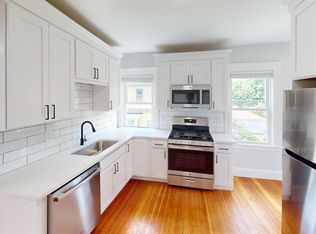 31 Averton St #2A, Roslindale, MA 02131