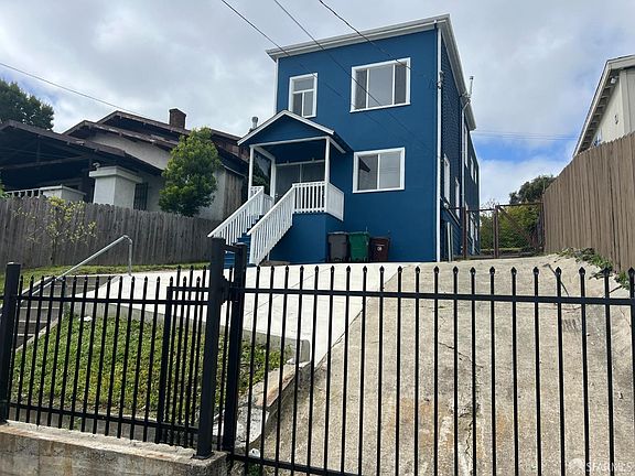 2nd image of 2037 13th Ave