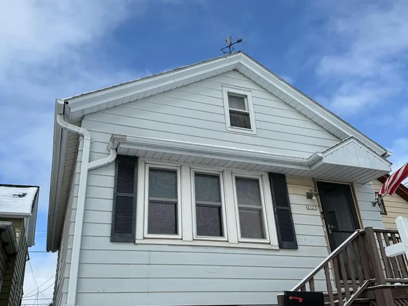 2323 S Logan Ave, Milwaukee, WI 53207