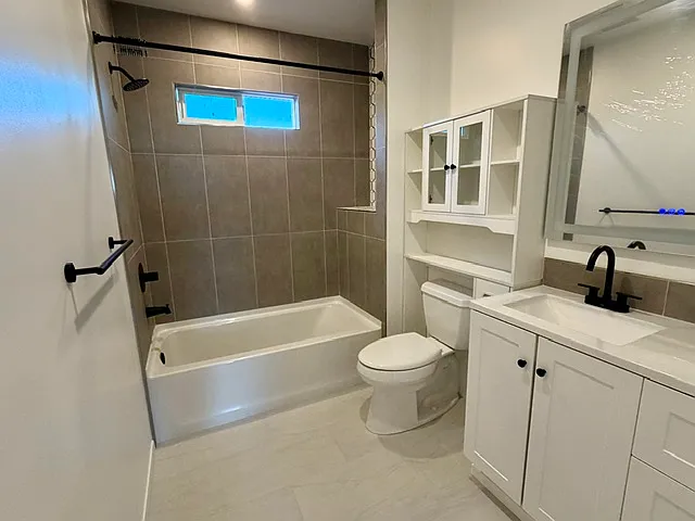 Brookside Dr — Photo 18