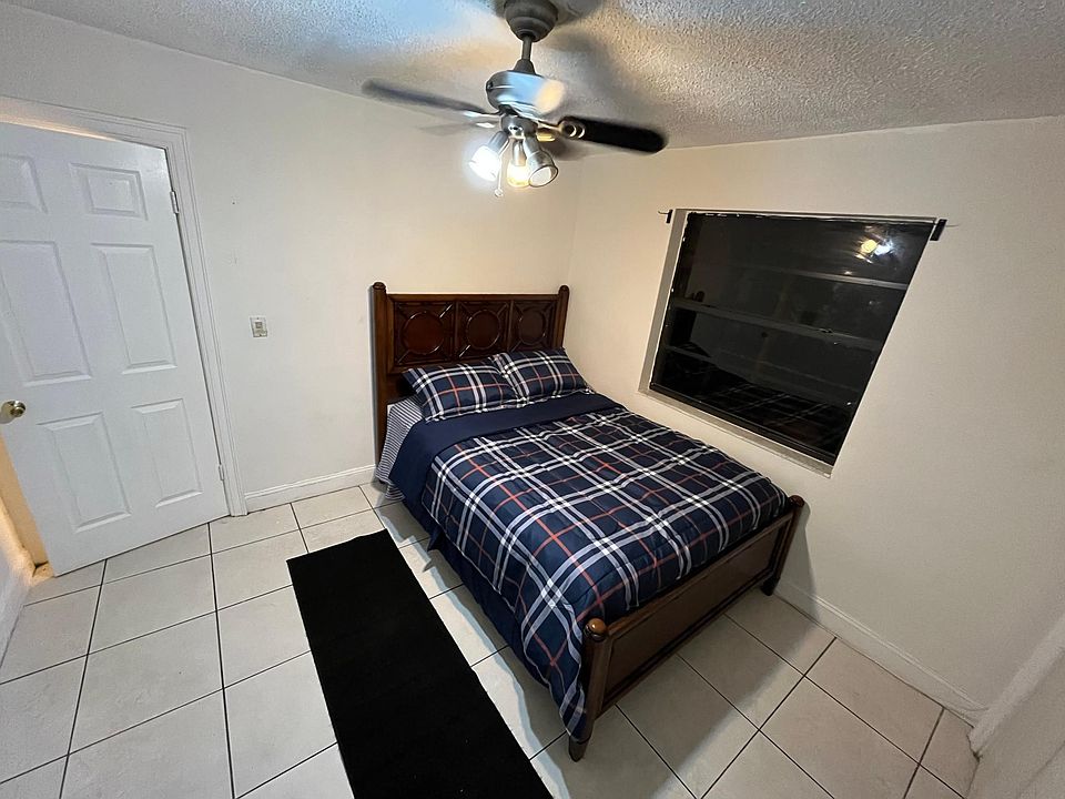 1st image of 3037 NW 28th St #2