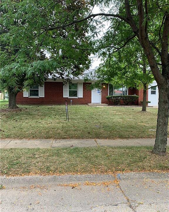 1st image of 2601 N Saturn Dr