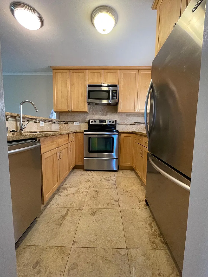 627 Via Casitas photo 1