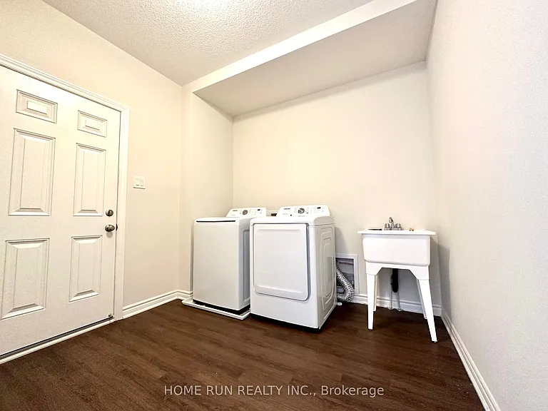 1682 Maple Grove Rd — Photo 3