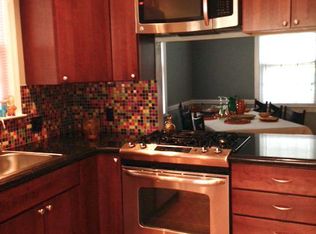 6914 New Hampshire Ave, Takoma Park, MD 20912