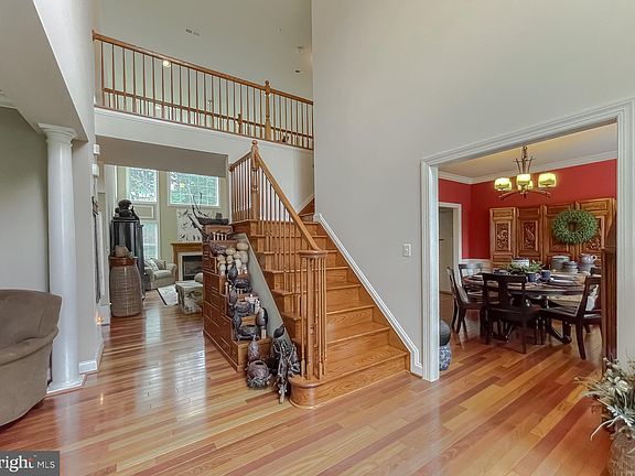 4th image of 22905 Camden Ct
