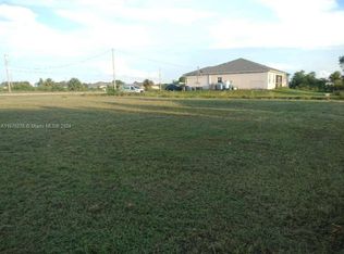 1008 Eisenhower Blvd, Lehigh Acres, FL 33974