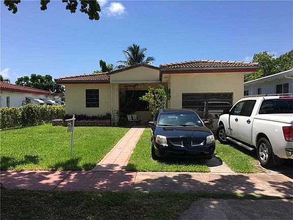 3rd image of 1510 Normandy Dr