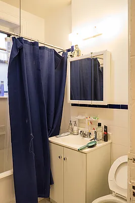 Rented by Space Real Estate | media 42