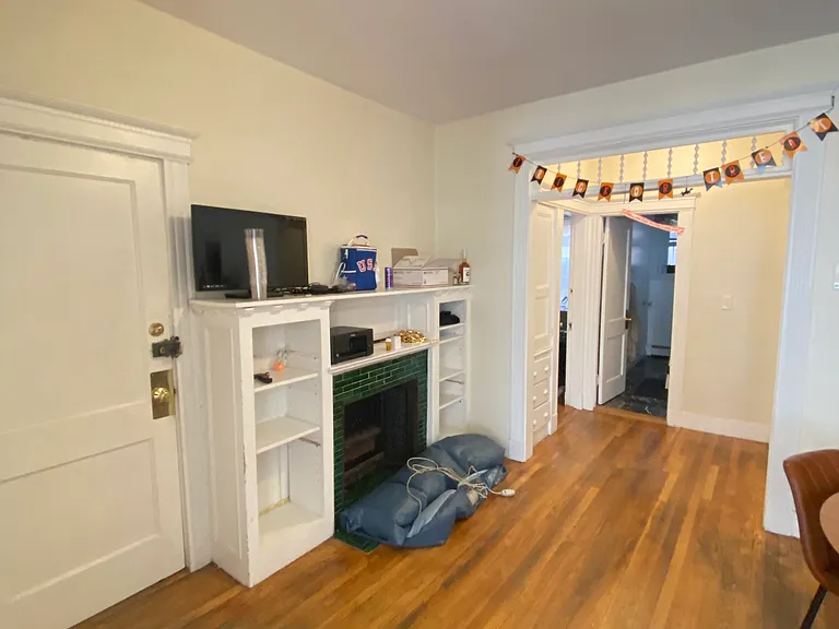 45 Orkney Rd #1 — Photo 7