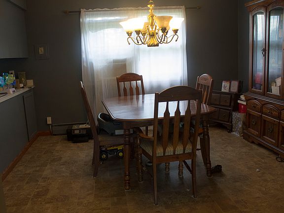 2nd image of 6243 W Grand Ledge Hwy
