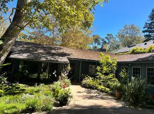 794 Brooktree Rd, Pacific Palisades, CA 90272