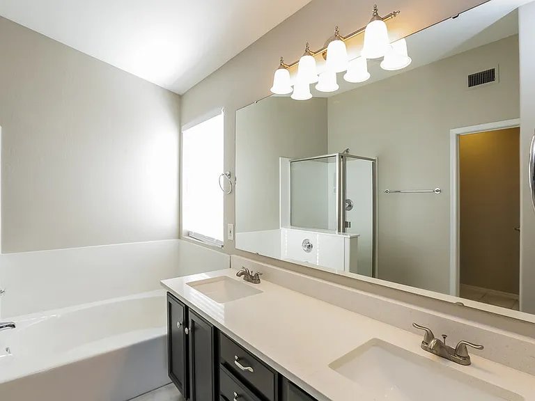 1510 N Saddle St — Photo 11