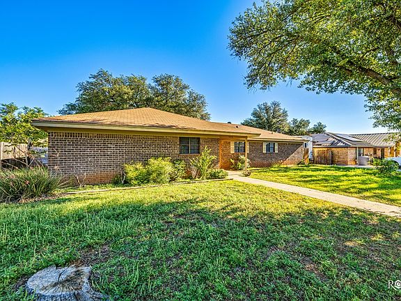 2nd image of 3834 Sunset Dr