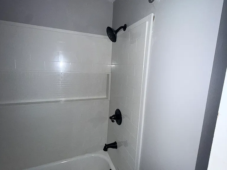 327 Keyser Ave — Photo 16